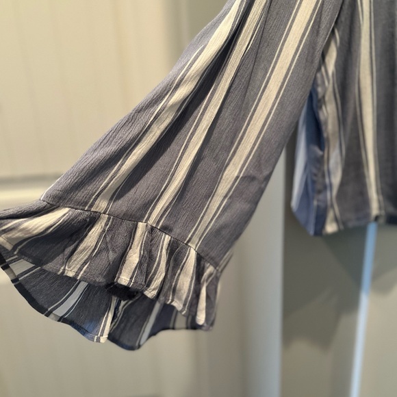 American Eagle, boho blouse - Picture 5 of 5